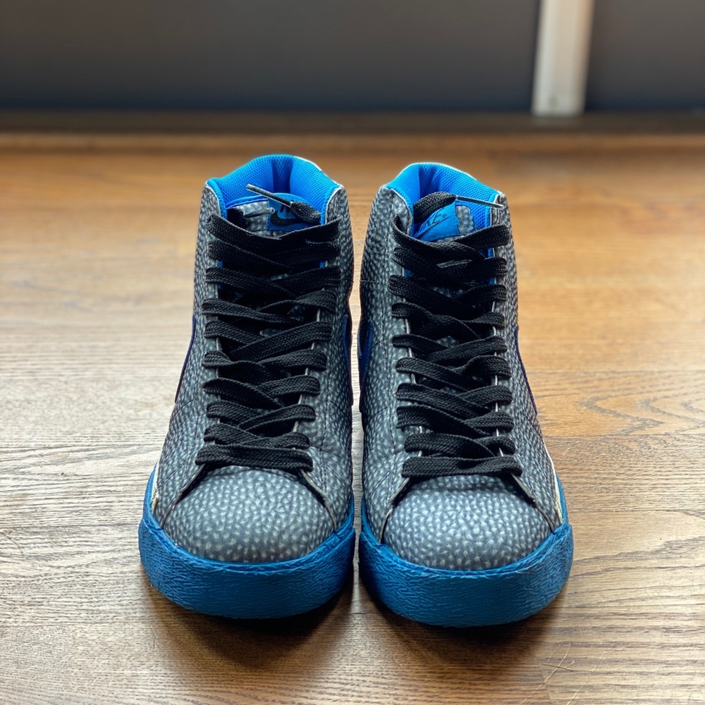 **PRE-OWNED** BLAZER HI PREMIUM "GLOW IN THE DARK"